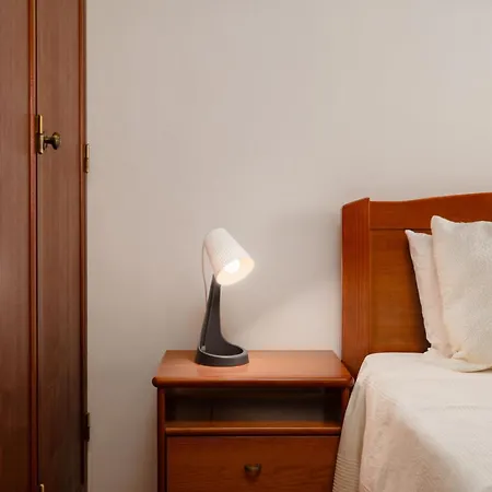 بيت للعطل Escape Walk To Old Town & كاسكايس